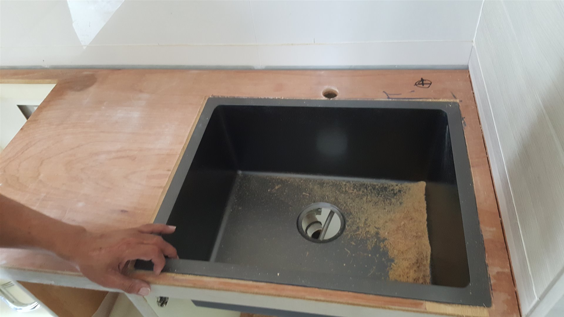 20171128_104029 Placement of new sink